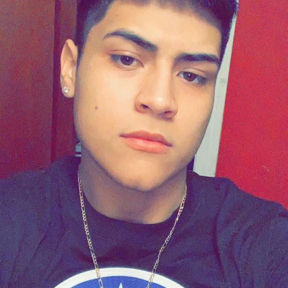 Meet your Posher, Daniel - Picture 1 of 1